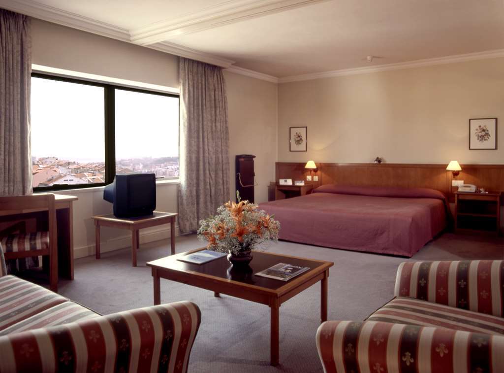 Vip Executive Suites Do Marques Hotel Lisbon Room photo